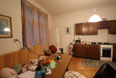 Apartament cu 3 camere semidecomandat în Andrei Mureșanu - 2