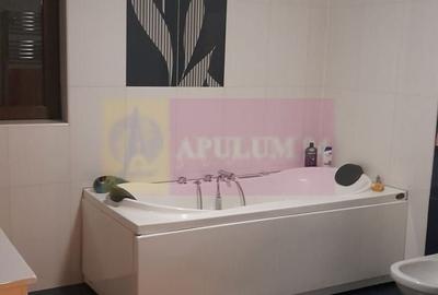 Apartament cu 5 camere semidecomandat, mobilat în Central - 13