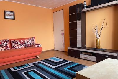 Casă individuală cu 5 camere cu Teren 380 Mp în 9 Mai - 1