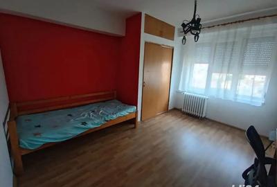 Apartament 3 camere decomandat Vis-a-Vis de piata Decebal - 3