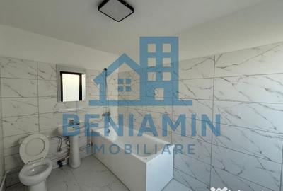 Casă cu 7 camere cu Teren 320 Mp în Central - 5
