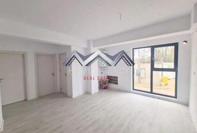 Apartament cu 3 camere semidecomandat în Central - 1