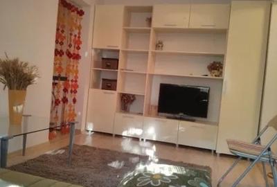 Apartament cu 2 camere, etajul 3/4, zona Podu Ros-Odeon - 2