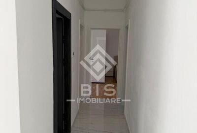 Apartament de inchiriat 4 camere - Bulevardul Republicii - 16