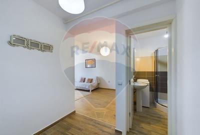 Apartament cu 2 camere decomandat, mobilat în Tractorul - 9