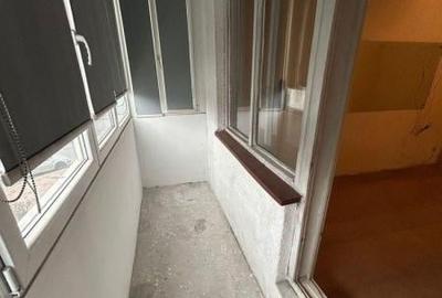 Apartament cu 2 camere decomandat în Titan - 4