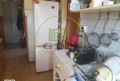 Apartament cu 2 camere decomandat în Central - 4