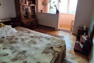 Apartament cu 2 camere decomandat în Ultracentral