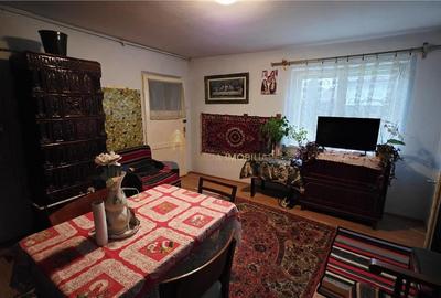 CASA 2 CAMERE 68 MP TEREN 701 MP  APAHIDA - 13