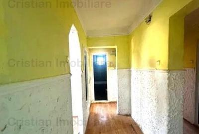 72 mp DECOMANDAT 3 cam 2 bai 2 balcoane Radu Negru - 5