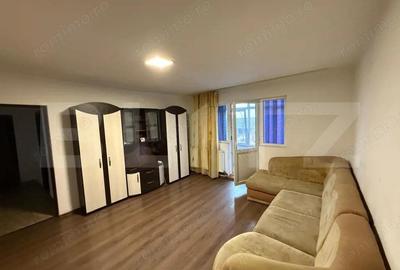 Apartament de vanzare, 52 mp, zona Micro 11 - 2