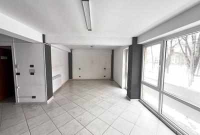 Spațiu comercial, de 53 mp, în Exterior Vest - 3