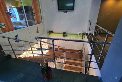 Spațiu comercial, de 270 mp, în Central - 6