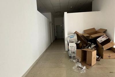Spațiu comercial, de 175 mp, în Eroii Revoluției - 3