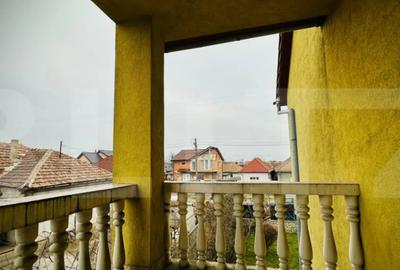 Apartament cu 5 camere decomandat în Gai - 5