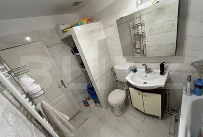 Apartament de vanzare, cu 2 camere, 54 mp, zona Micro 11 - 9