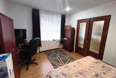 Casă cu Teren 180 Mp în Muncitoresc - 11