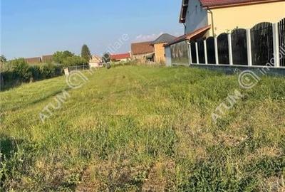 Teren intravilan 1000 mp cu utilitati in Cristian - 2