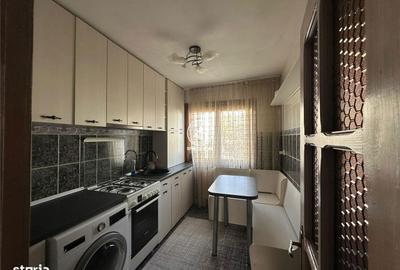Apartament cu 3 camere decomandat în Podu Roș - 8