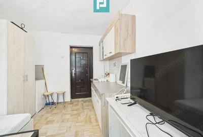 Garsoniera cocheta aproape de Centru - 6