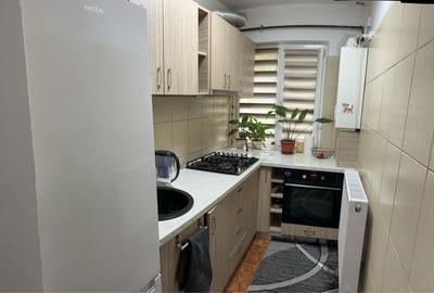 Apartament cu 2 camere semidecomandat în Micro 5 - 3
