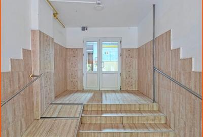 Apartament cu 3 camere decomandat în Tei - 10