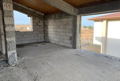 Vila Localitatea Ovidiu zona Academia Hagi - 14