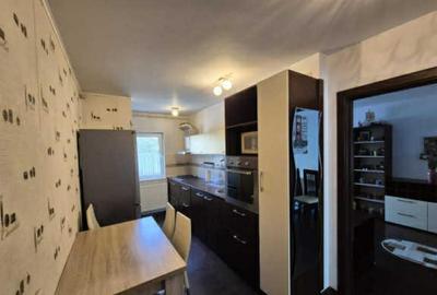 Apartament 4 camere, decomandat - zona Calea Bucuresti - 1
