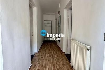 Apartament 2 camere de vanzare Podul de Fier - 4