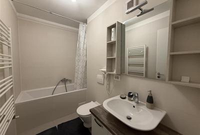 Apartament cu 2 camere decomandat în Tractorul - 7