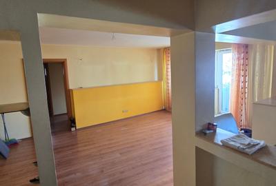 Exclusivitate-Cofetaria Trandafirul,apartament 3 camere, etaj 1,liber,78mp utili - 12