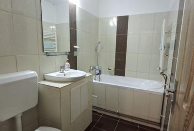 Apartament cu 2 camere - P-ta 700/Business Center - 11