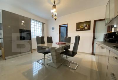 Casă cu 4 camere cu Teren 180 Mp în Cetate - 2