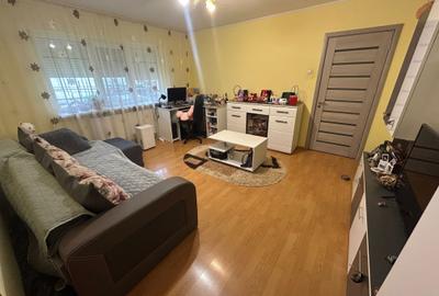 Apartament cu 2 camere semidecomandat în Central - 1