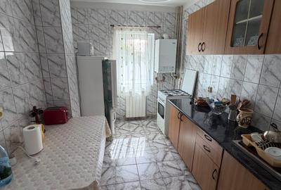 Apartament cu 2 camere decomandat în Central - 3
