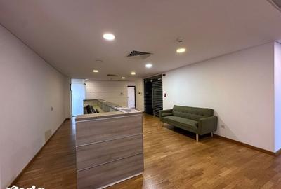 Spațiu comercial, de 35 mp, în Nord - 2