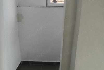 Spațiu comercial, de 25 mp, în George Enescu - 1