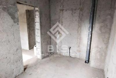 Casă cu 4 camere cu Teren 1000 Mp în Central - 8