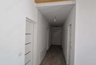 Casă cu 3 camere cu Teren 1100 Mp în Macea - 4