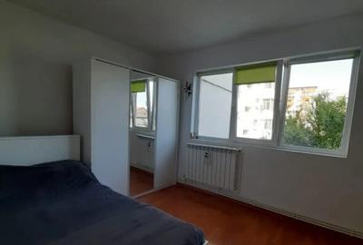 Apartament cu 2 camere semidecomandat în Unirii Sud - 2