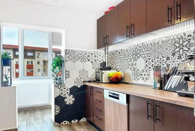 Apartament cu 2 camere decomandat, mobilat în Soarelui