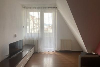 Apartament cu 2 camere decomandat în Central - 1