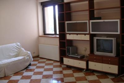 Apartament cu 4 camere decomandat în Cotroceni - 3
