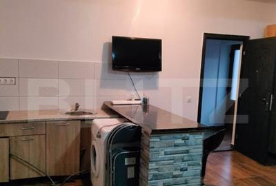 Apartament cu 2 camere decomandat, mobilat în Semicentral - 3