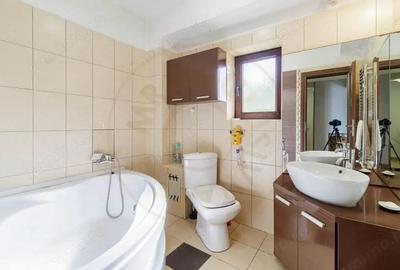 Apartament 3 camere Valea Oltului Apartament 3 camere Valea Oltului - 5