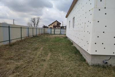 Vand casa in Comuna Aninoasa,sat Viforata. - 2