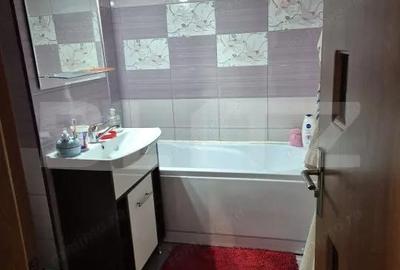 Apartament cu 3 camere decomandat în Județean - 6