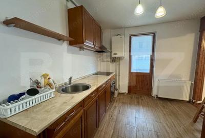 Apartament cu 3 camere decomandat în Central - 4