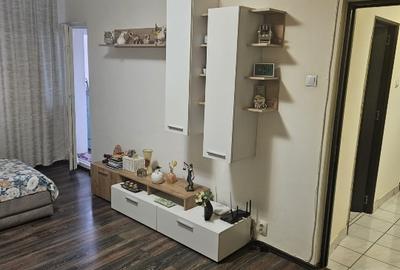 Apartament cu 2 camere decomandat în Rahova - 4