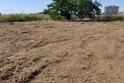 Teren Km5 Veterani -partea cu parcul - 1